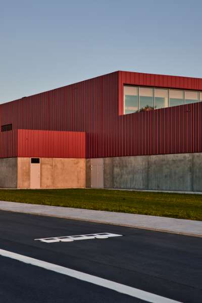 Swimming dreams take shape behind steel profiles in Vesthimmerland, Svømmecenter Vesthimmerland, Løgstørvej 59, 9600 Aars, Denmark